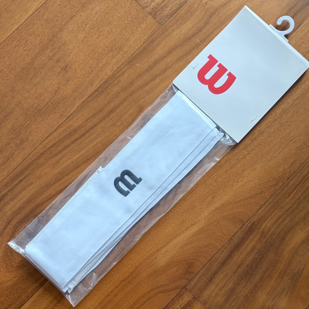 Bright White Wilson U Tie Headband WILSON Tie Headband - Picture 4 of 6